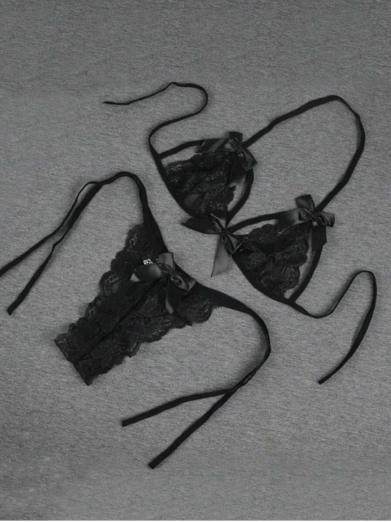 Tegan Büyük Beden Fantezi Seksi Siyah Fiyonk Süslemeli Dantelli Sütyen String Takımı TG279707-B