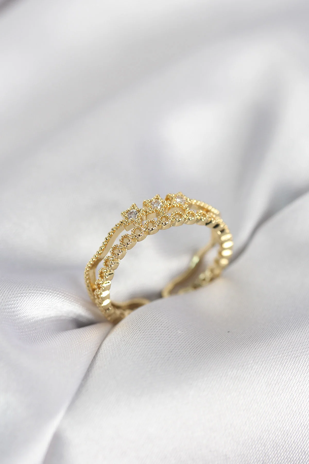 Tegan Gold Renk Minimal Yıldızlı Model Kadın Yüzük TG27BYK4117