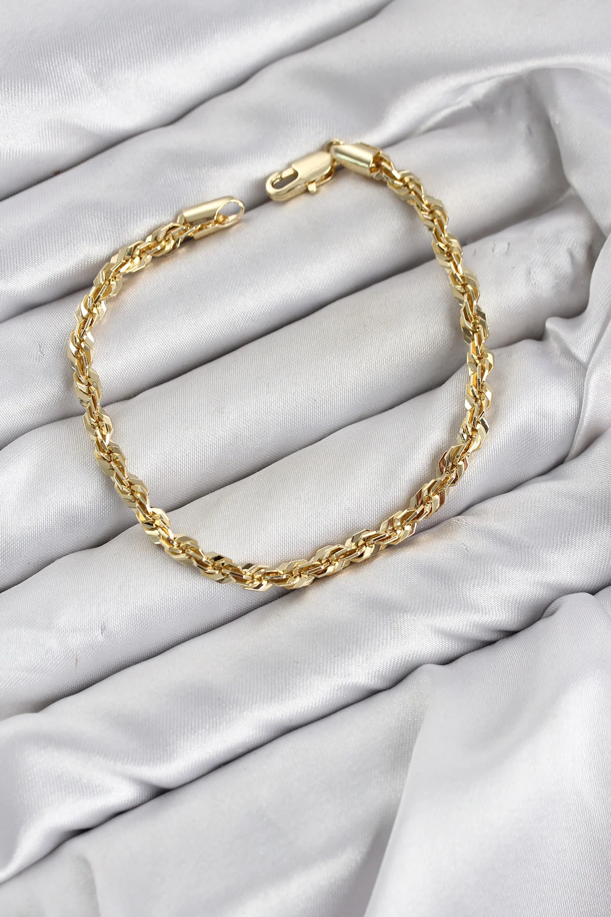 Tegan CM Singapur Model Zincir Gold Renk Kadın Bileklik TG27BB8596