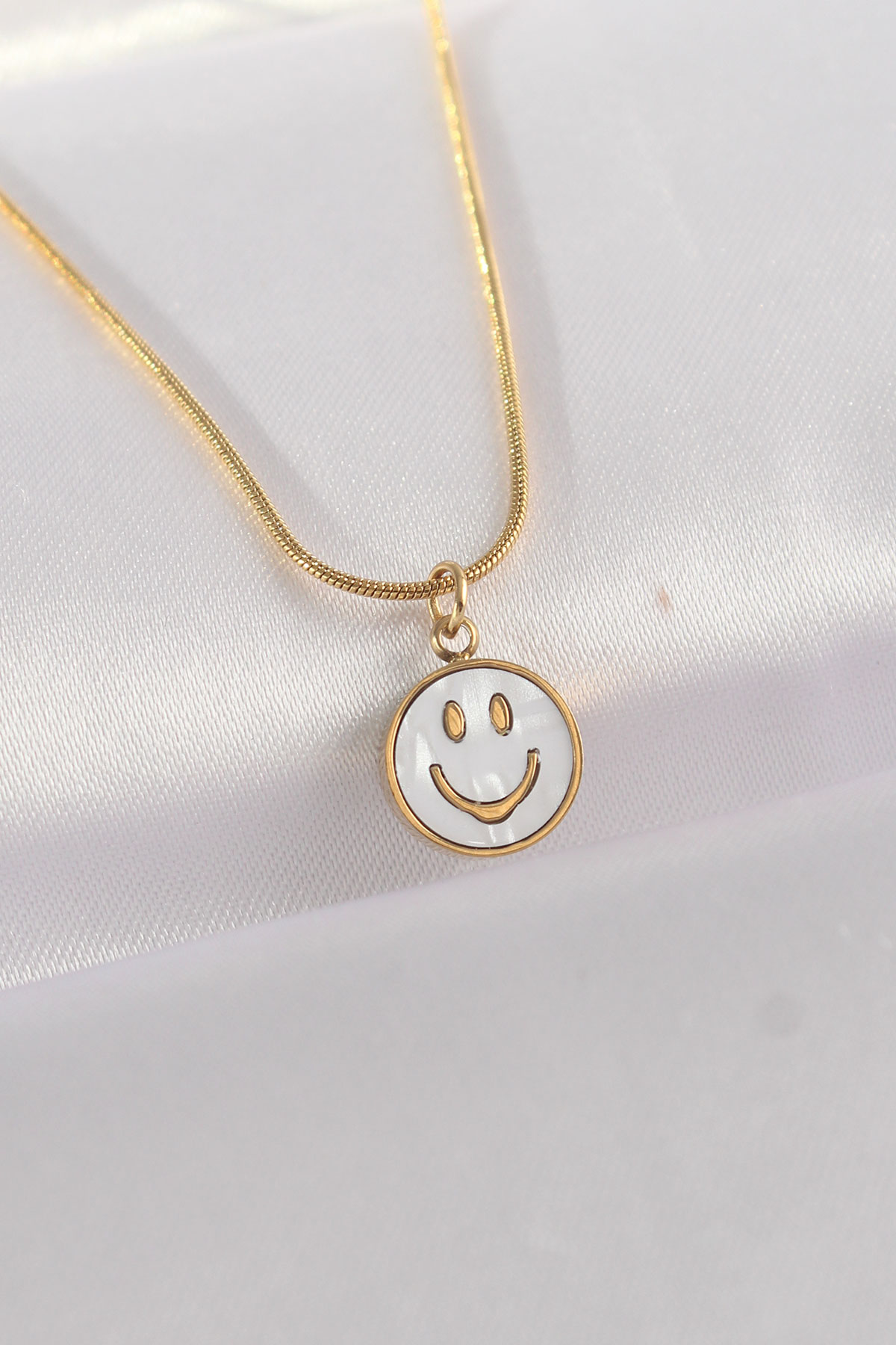 Tegan 316L Çelik Zincir Altın Renk Mermer Desenli Minimal Smile Kolye TG27BKO8672