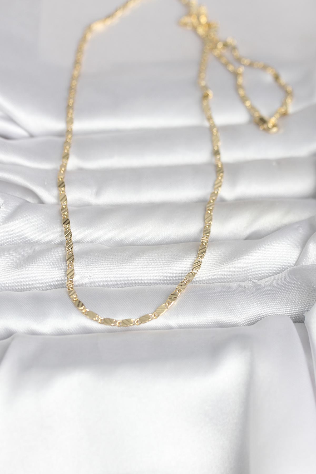 Tegan CM 14K Gold Renk Çizgi Lazer Model 60 cm Kadın Kolye TG27BKO10982