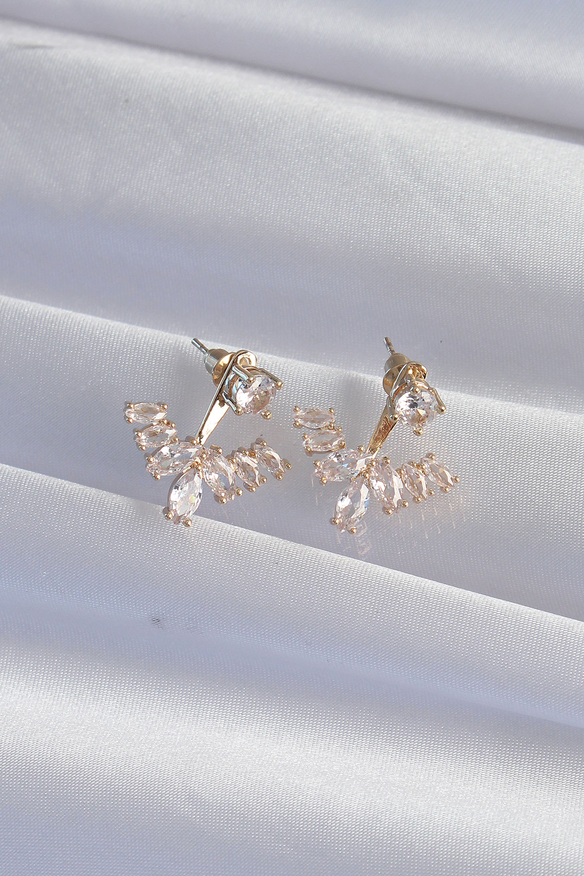 Tegan Pirinç Gold Renk Zirkon Taşlı V Model Küpe TG27BKP9291
