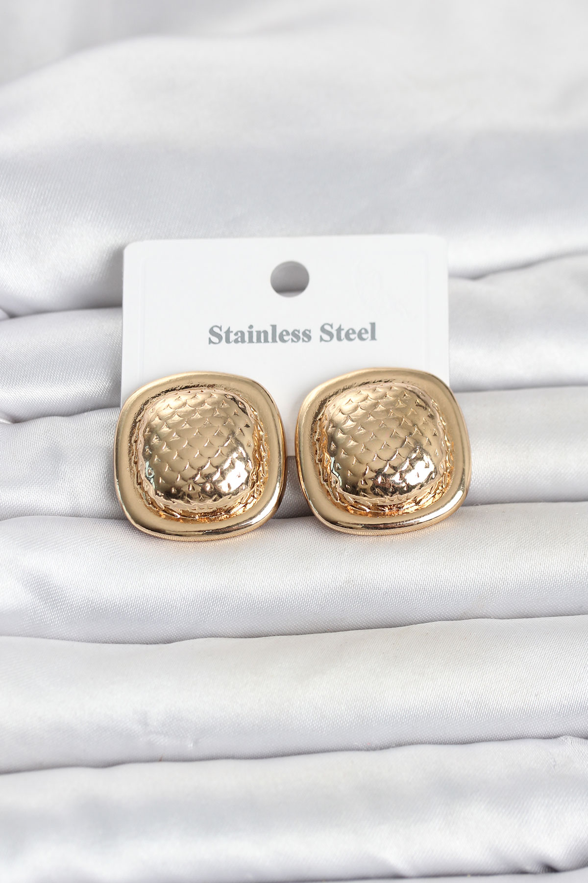 Tegan 316L Çelik Gold Renk Düğme Model Kadın Küpe TG27BKP11816