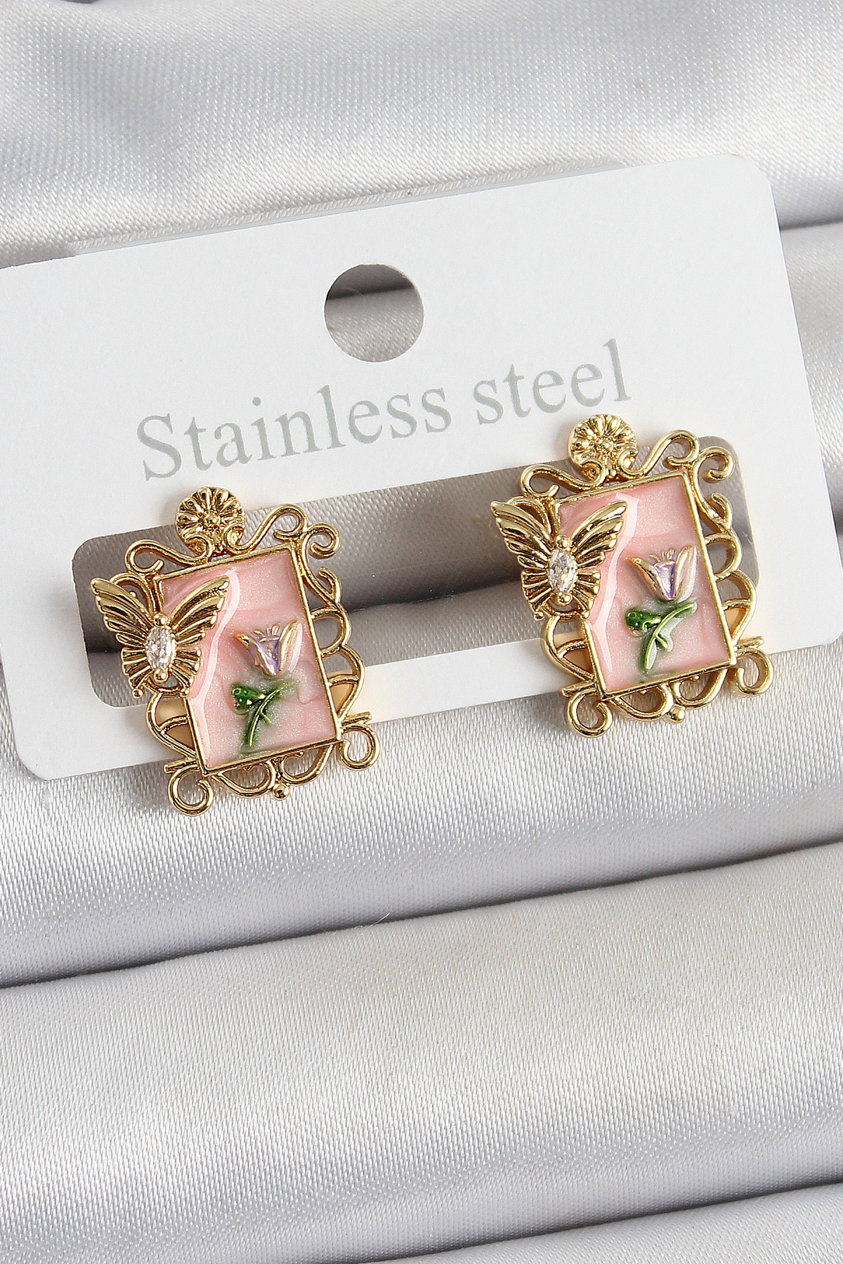 Tegan Pirinç Pembe Mineli Sanatsal Portre Model Gold Renk Kadın Küpe TG27BKP10685
