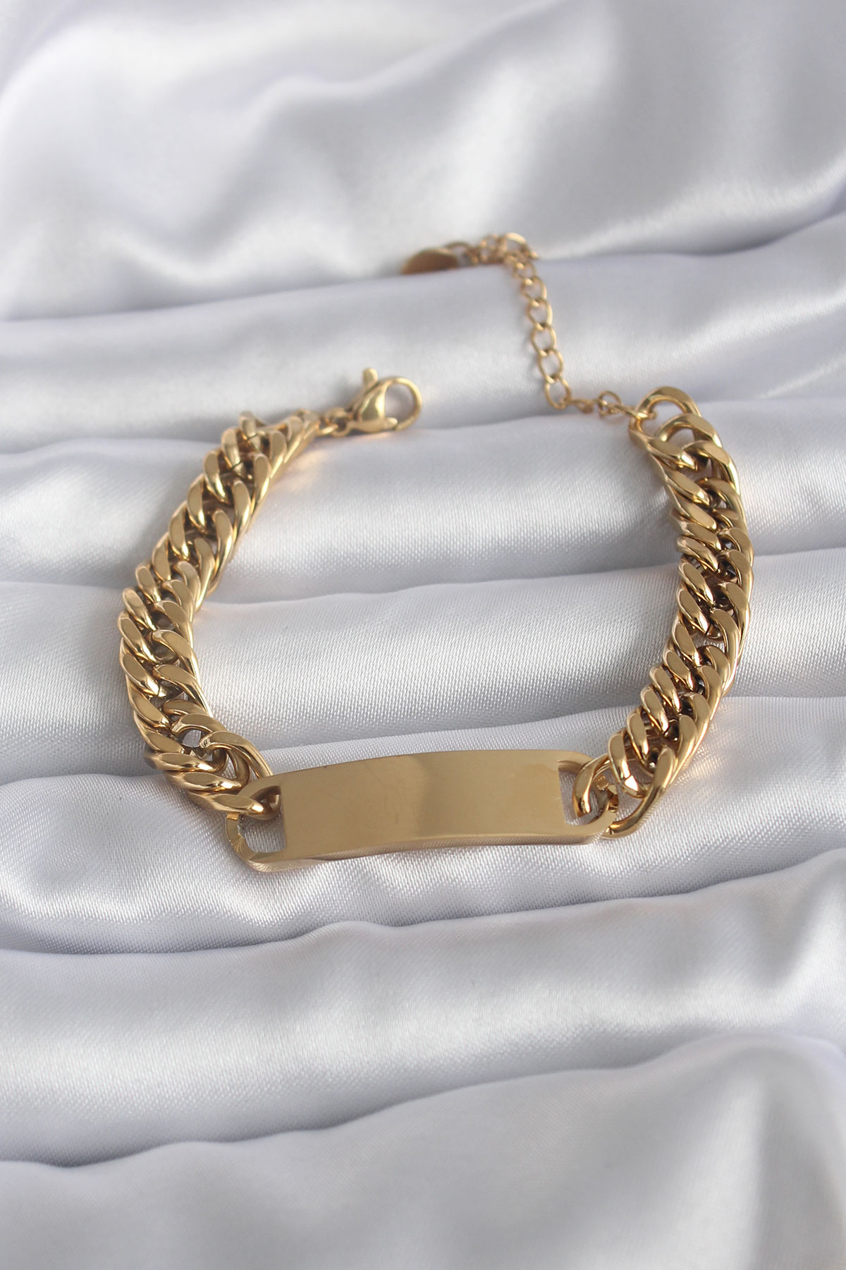 Tegan 316L Çelik Gold Renk İsim Yazılabilir Plaka Model Kadın Bileklik TG27BB5744