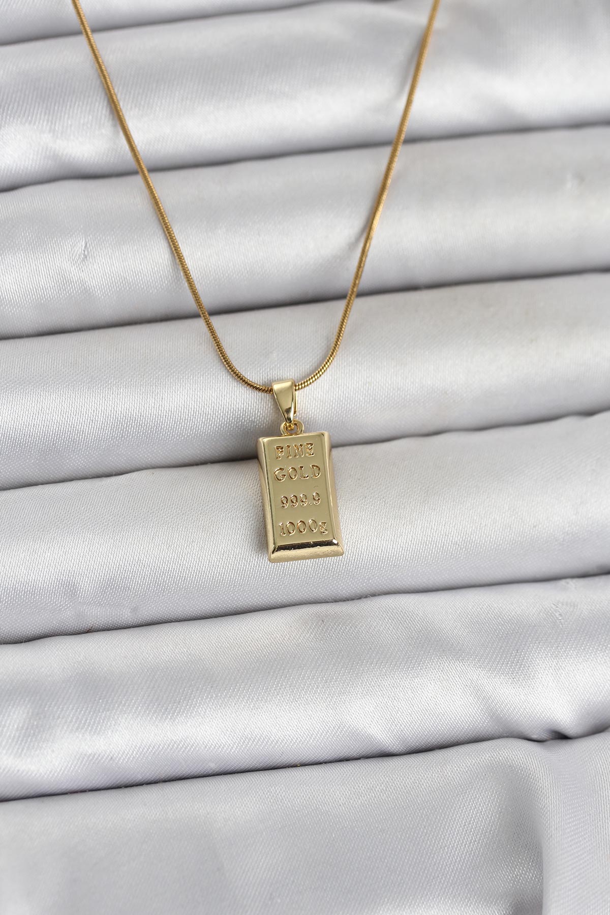 Tegan 316L Çelik Zincir Gold Renk Külçe Altın Model Kadın Kolye TG27BKO11042