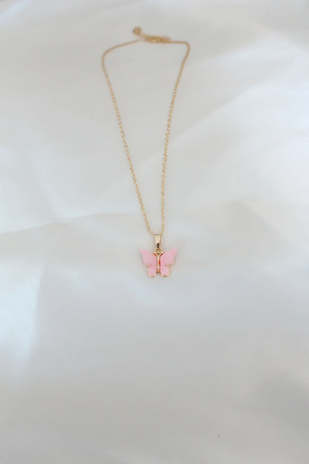 Tegan Gold Kaplama Pembe Sedefli Kelebek Kolye TG27BKO6440