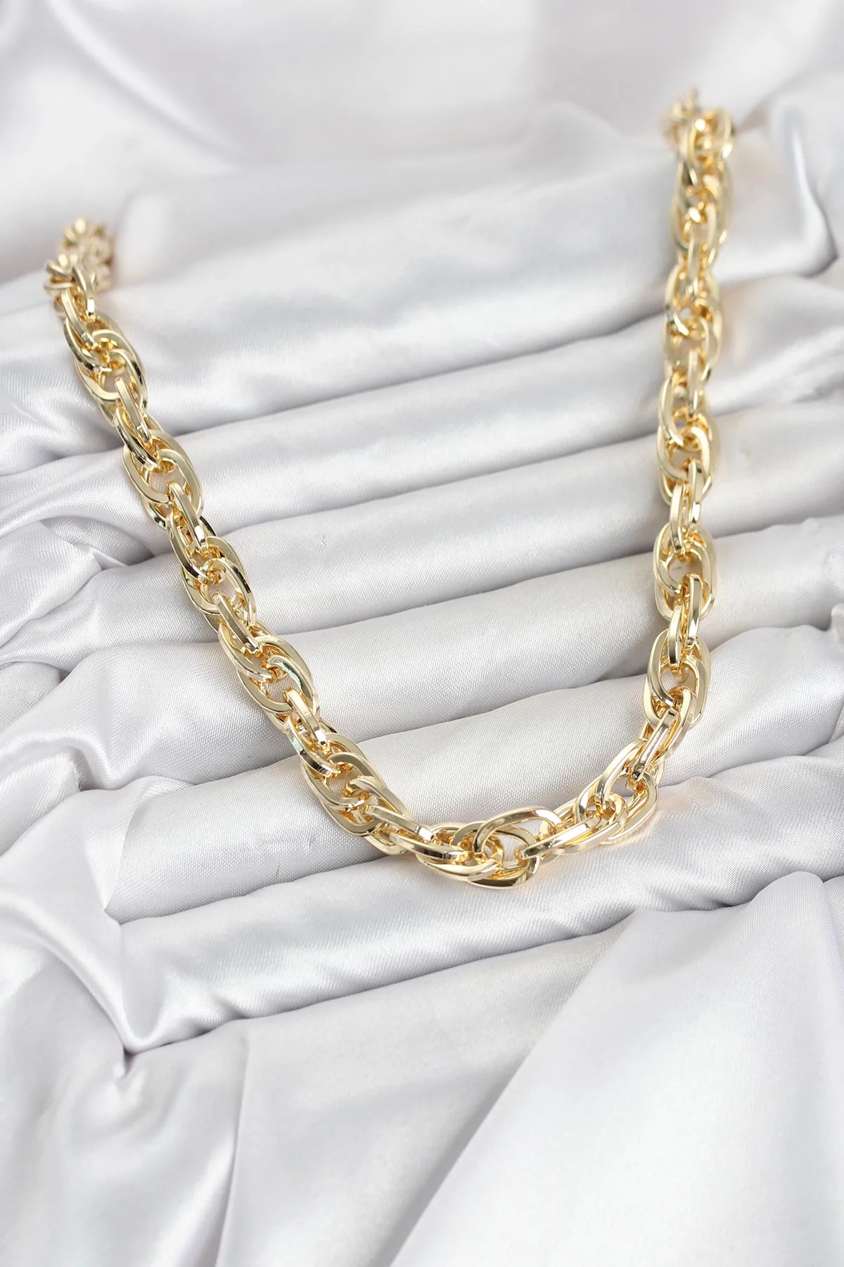 Tegan CM Kalın Burgu Model Gold Renk 60 cm Kadın Kolye TG27BKO11129