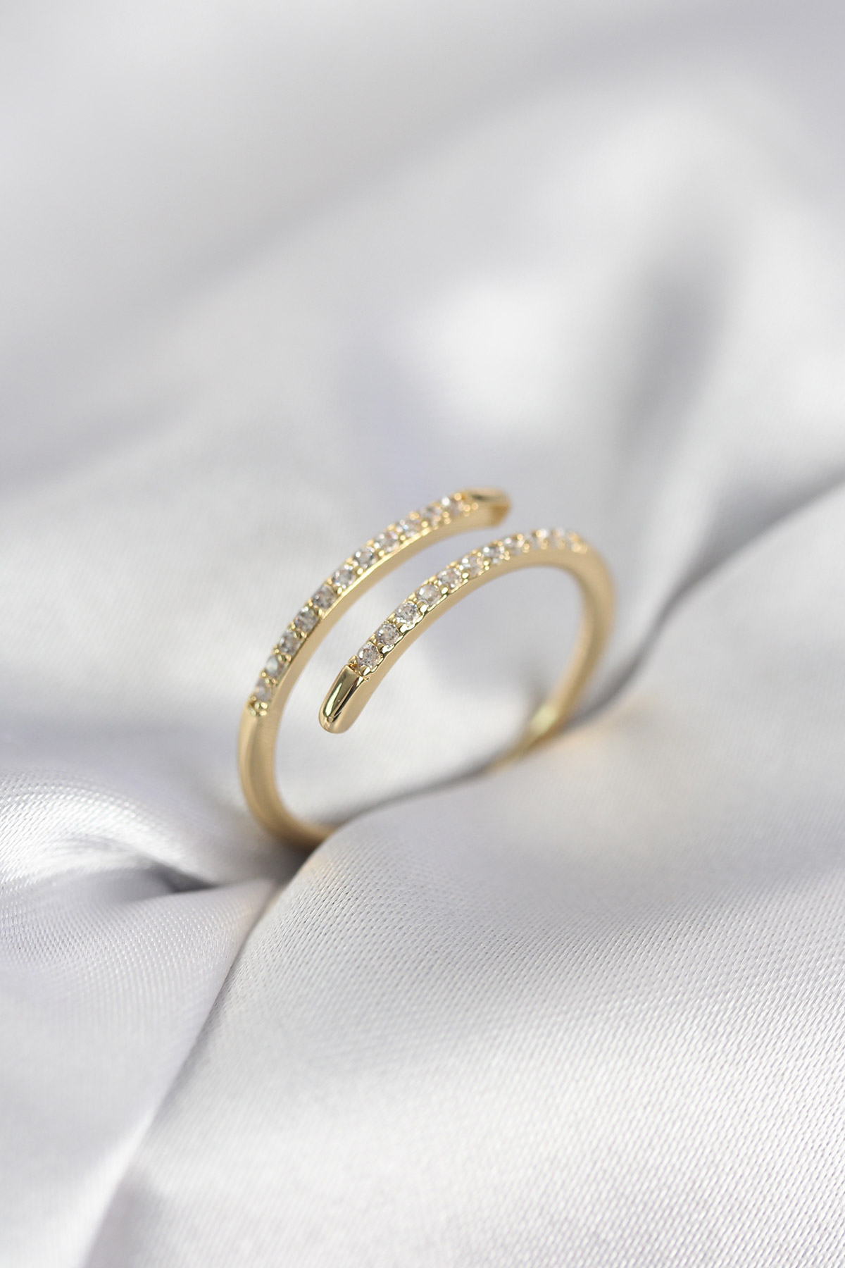 Tegan Gold Renk Yılan Kuyruk Model Zirkon Taşlı Kadın Yüzük TG27BYK4028