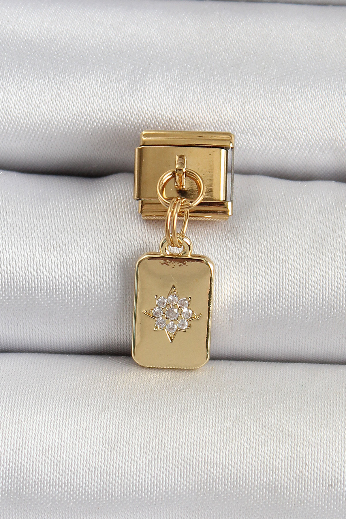 Tegan 316L Çelik Sallantılı Zirkon Taşlı Kutup Yıldızı Figürlü Dikdörtgen Model Gold Renk Nomination Charm TG27BC1406