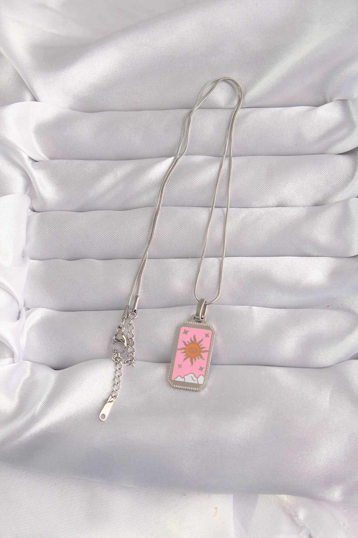 Tegan 316L Çelik Gümüş Renk Pembe Mineli Güneş Model Tarot Kolye TG27BKO9043
