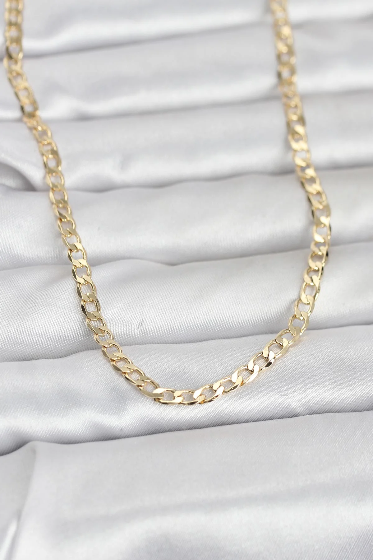 Tegan CM 14K Gold Renk Zincir Model 60 cm Kadın Kolye TG27BKO10993