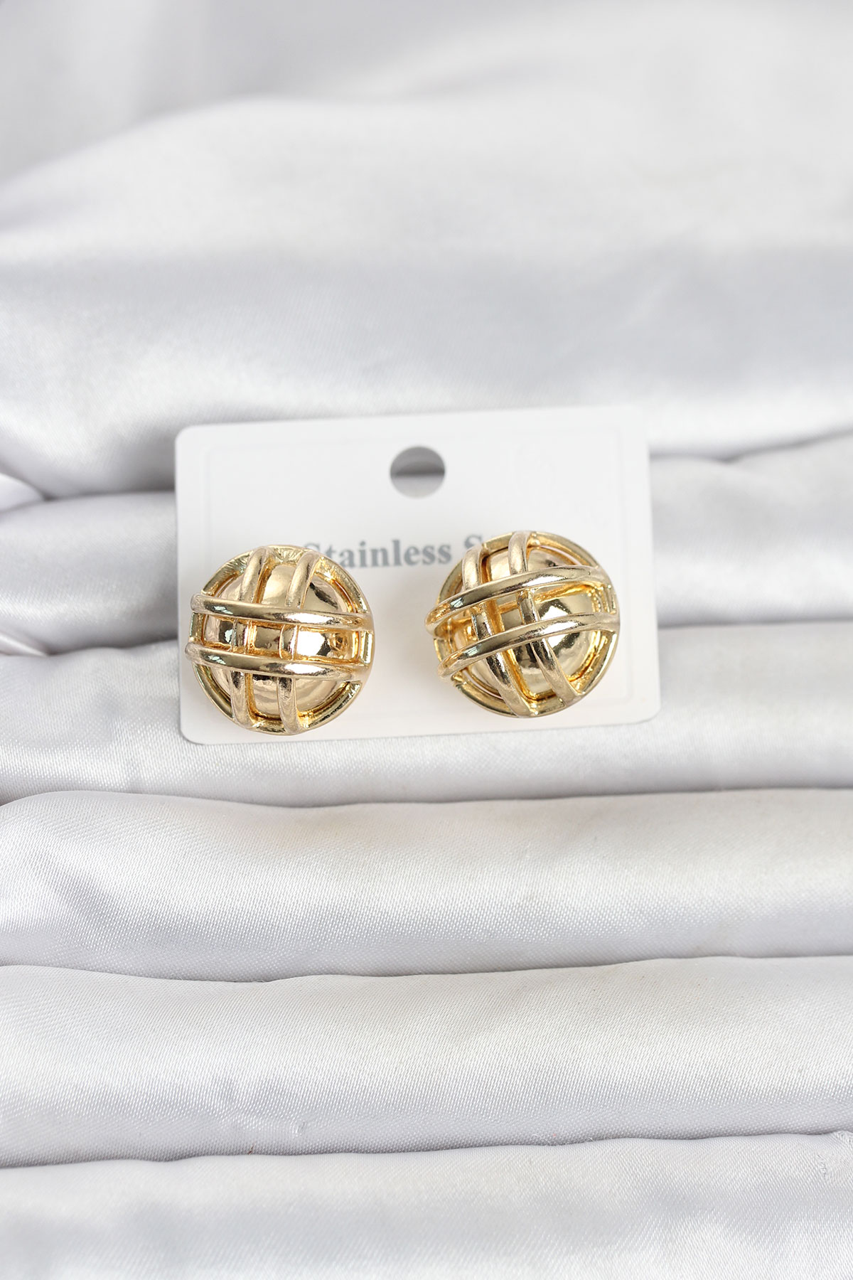 Tegan 316L Çelik Gold Renk Desenli Top Model Kadın Küpe TG27BKP11811