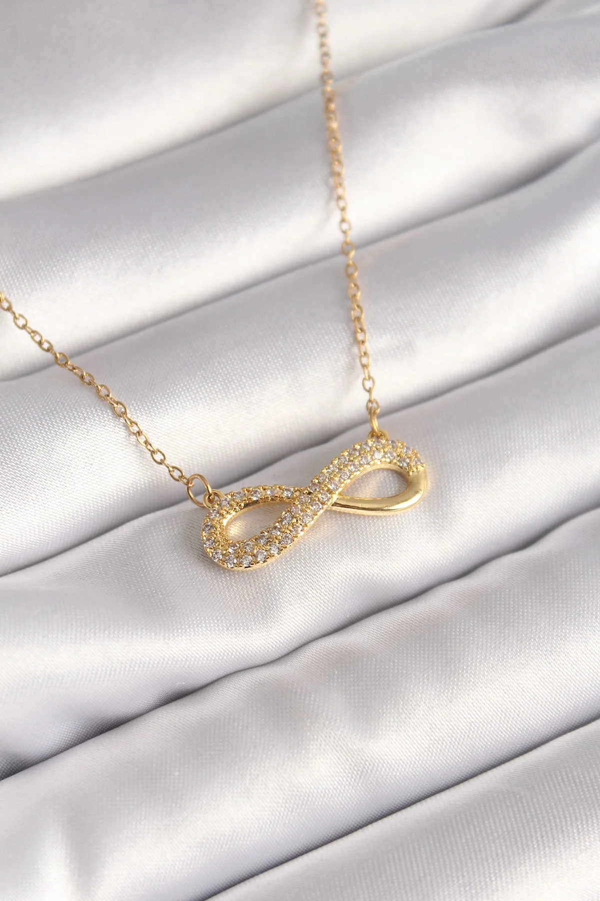 Tegan 316L Çelik Gold Renk Zincir Zirkon Taşlı Sonsuzluk Model Kadın Kolye TG27BKO8410