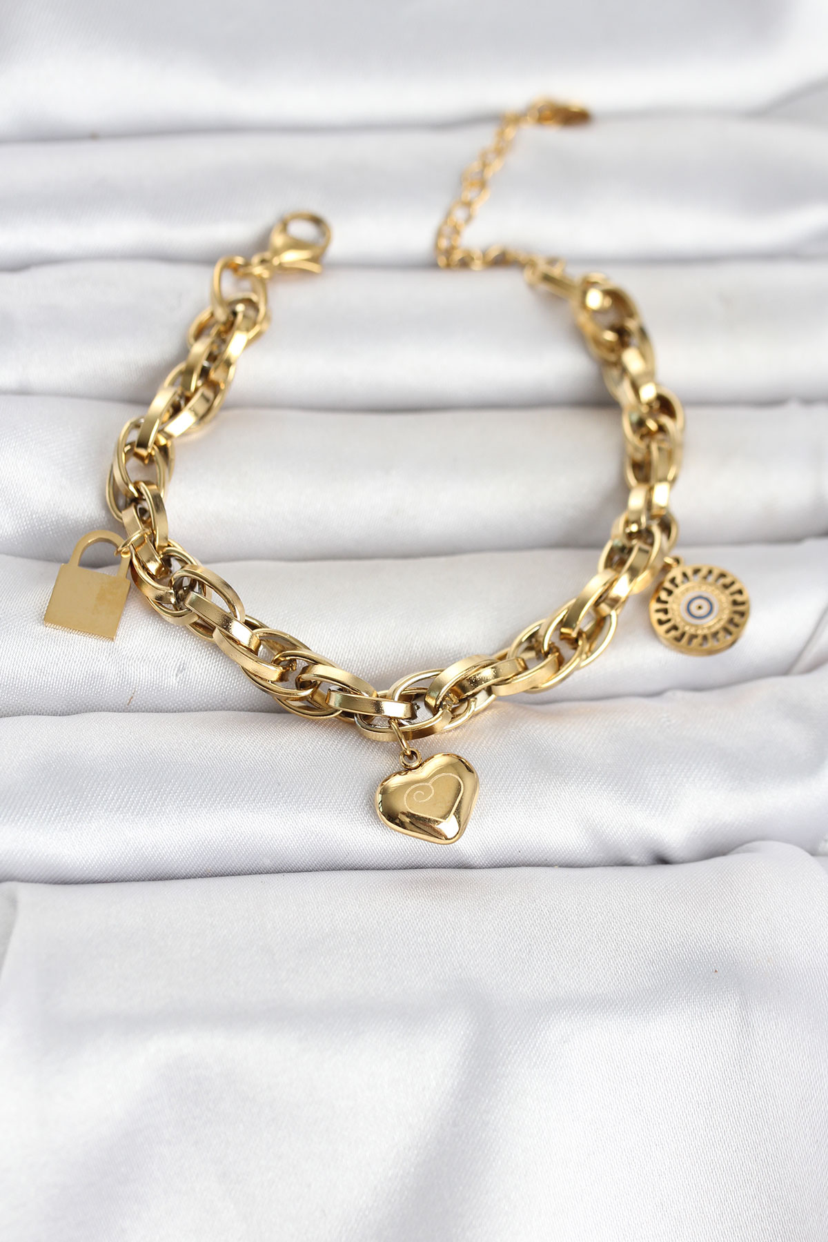 Tegan 316L Çelik Gold Renk Charmlı Kalın Burgu Model Kadın Bileklik TG27BB8558