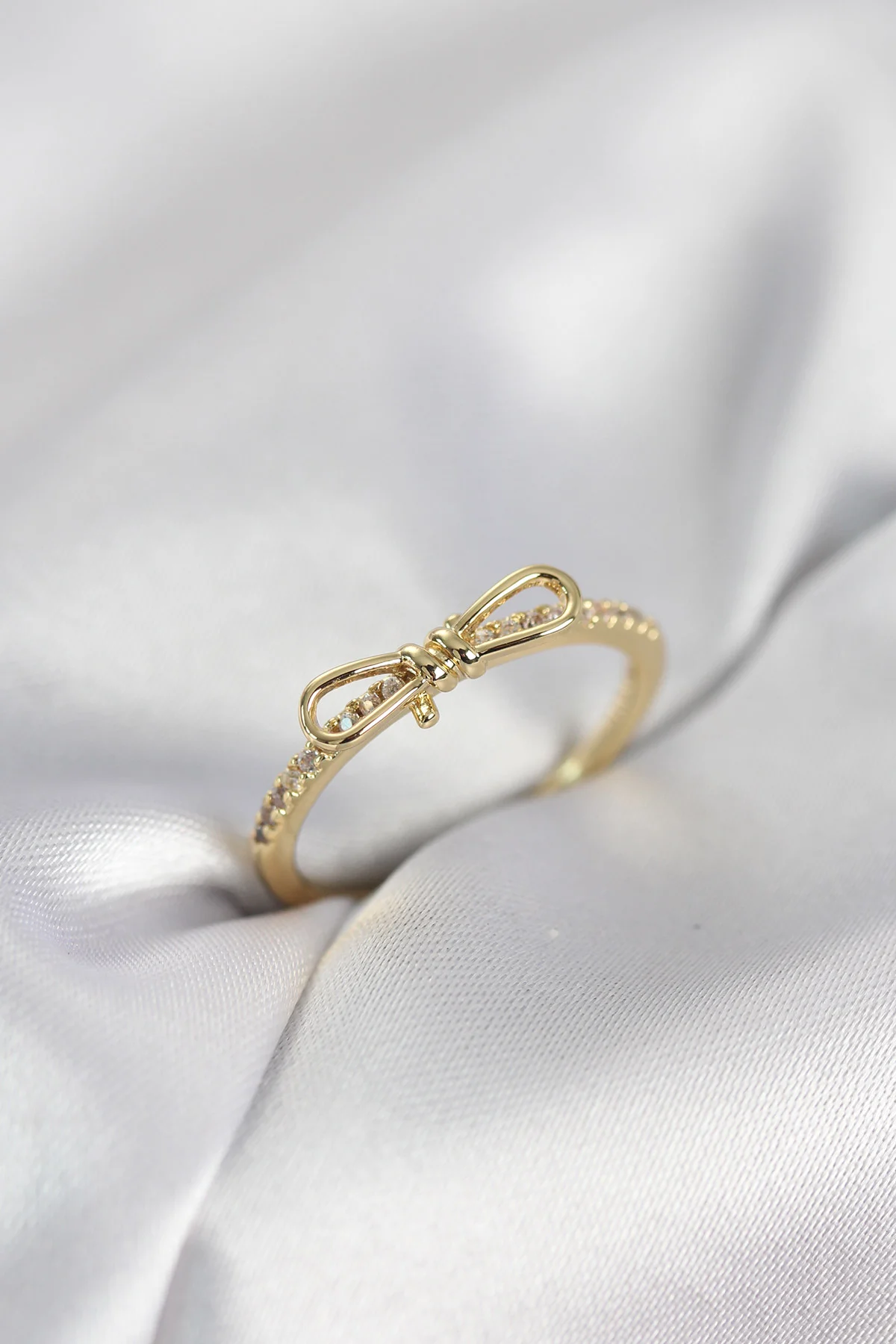 Tegan Fiyonk Model Zirkon Taşlı Gold Renk Kadın Yüzük TG27BYK4097