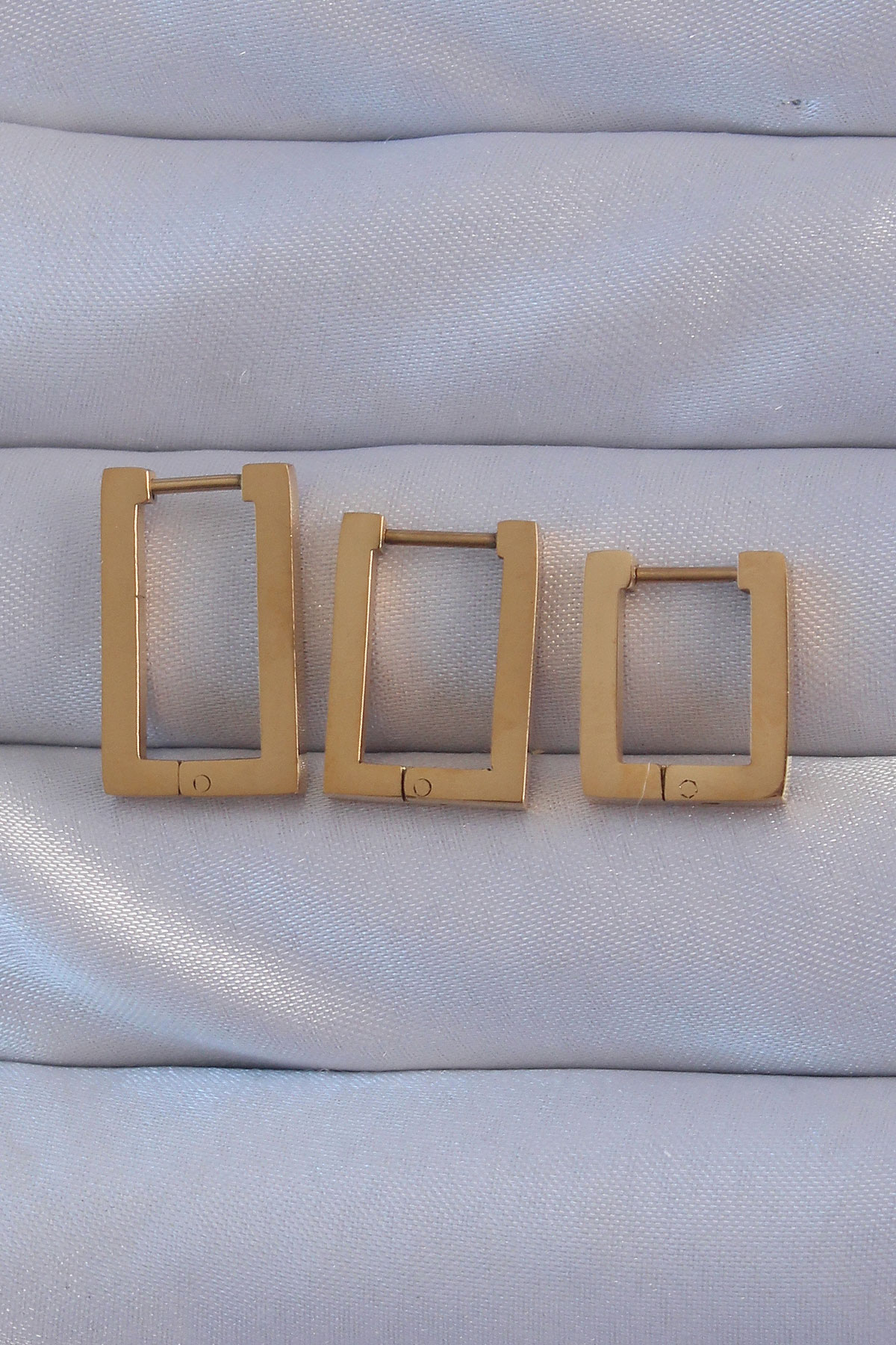 Tegan 316L Çelik Gold Renk Dikdörtgen Küpe Seti TG27BKP9159