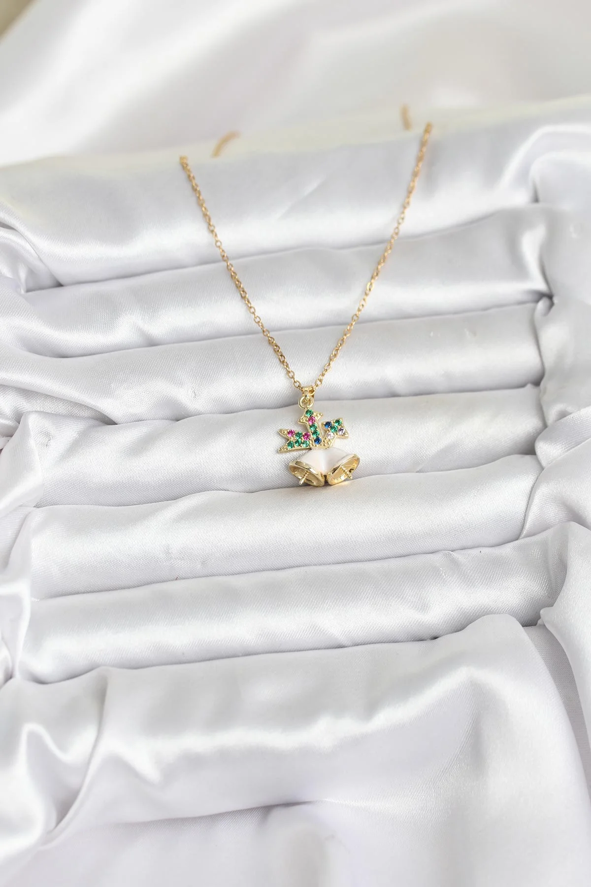 Tegan 316L Çelik Zincir Gold Renk Chirtsmas Bell Model Yılbaşı Temalı Kadın Kolye TG27BKO10706