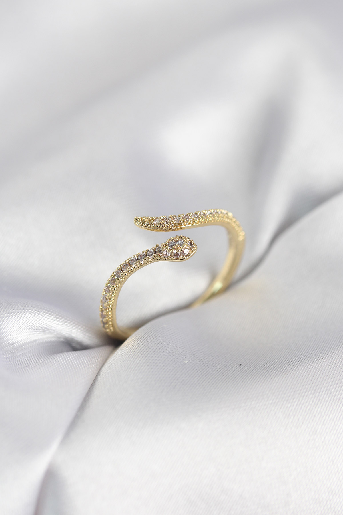 Tegan Gold Renk Yılan Model Zirkon Taşlı Kadın Yüzük TG27BYK4133