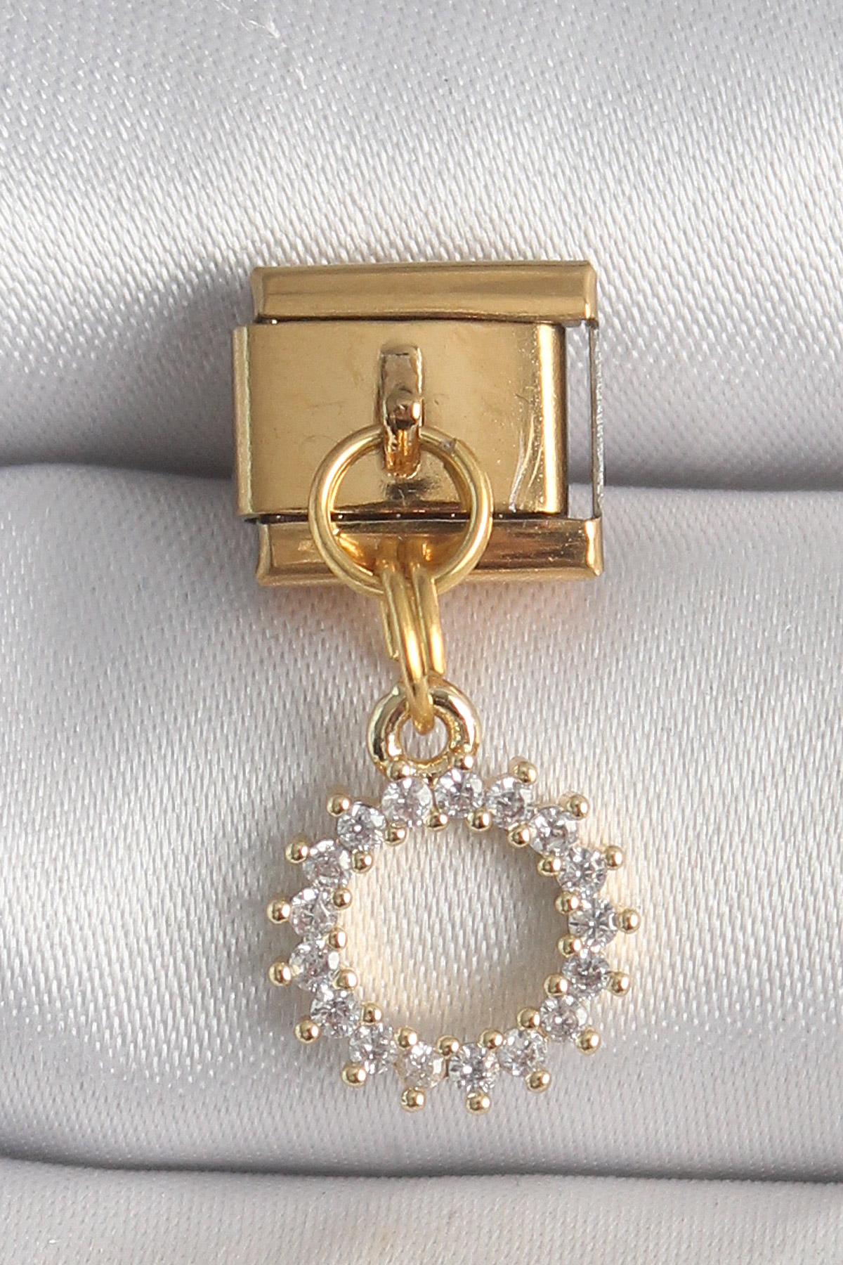 Tegan 316L Çelik Gold Renk Zirkon Taşlı Sallantı Güneş Model Nomination Charm TG27BC1353