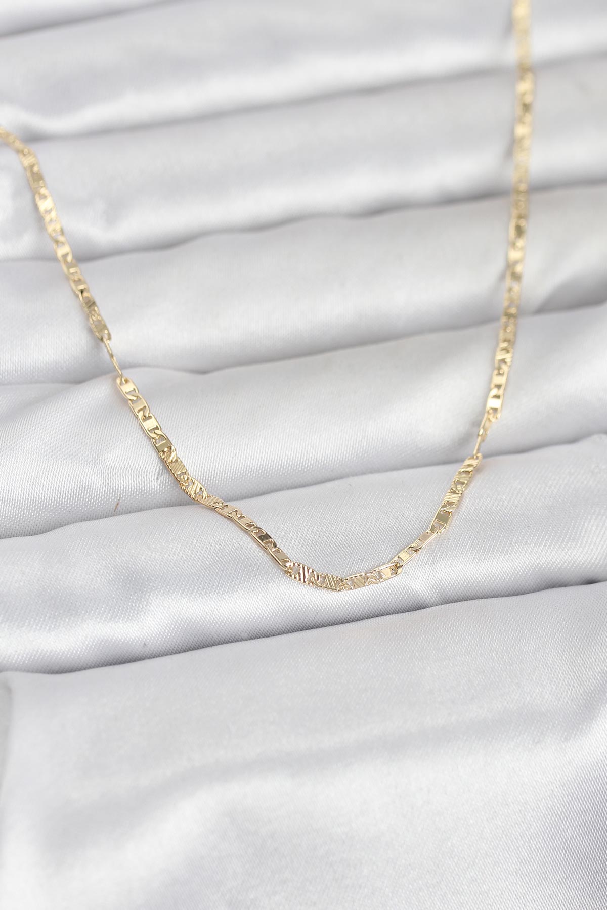 Tegan CM 14K Gold Renk Yassı Zincir Model 60 cm Kadın Kolye TG27BKO10984