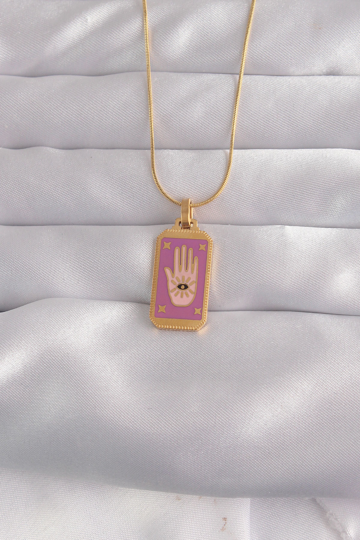 Tegan 316L Çelik Gold Renk Mor Mineli El Figür Tarot Kolye TG27BKO9034
