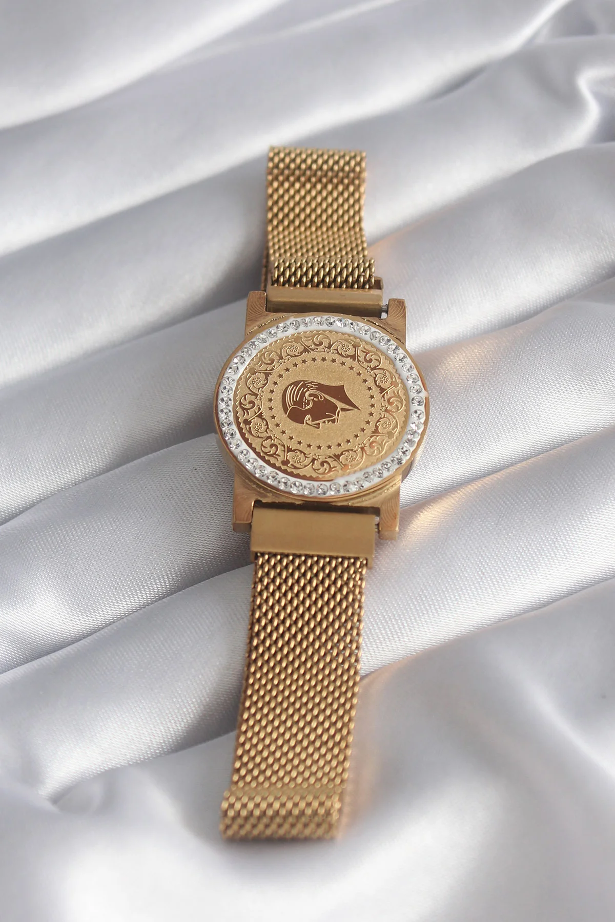 Tegan 316L Çelik Gold Renk Mıknatıslı Hasır Zirkon Taşlı Çeyrek Altın Model Kadın Bileklik TG27BB5820