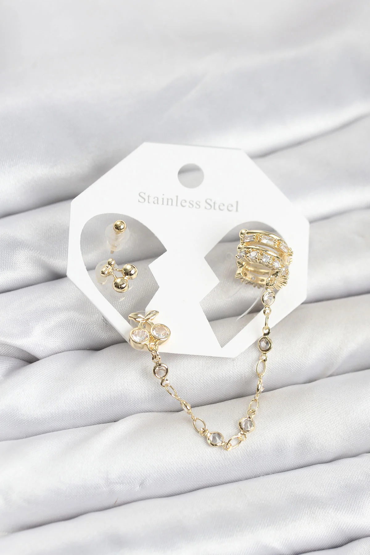 Tegan Kiraz Model Pirinç Gold Renk Zincir Bağlantılı Ear Cuff Küpe Seti TG27BKP11549