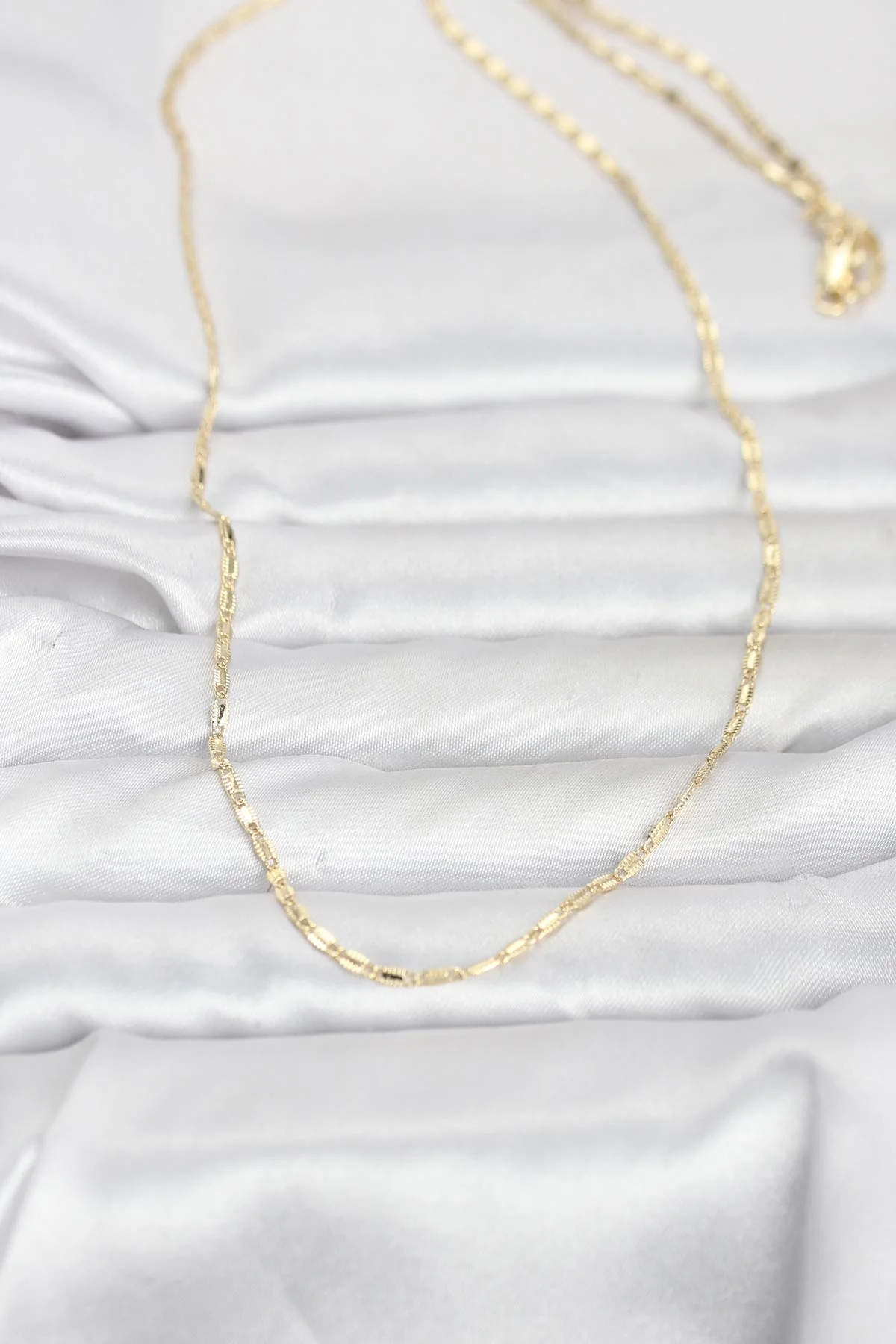 Tegan CM 14K Gold Renk Lazerli Zincir Model 60 cm Kadın Kolye TG27BKO10957