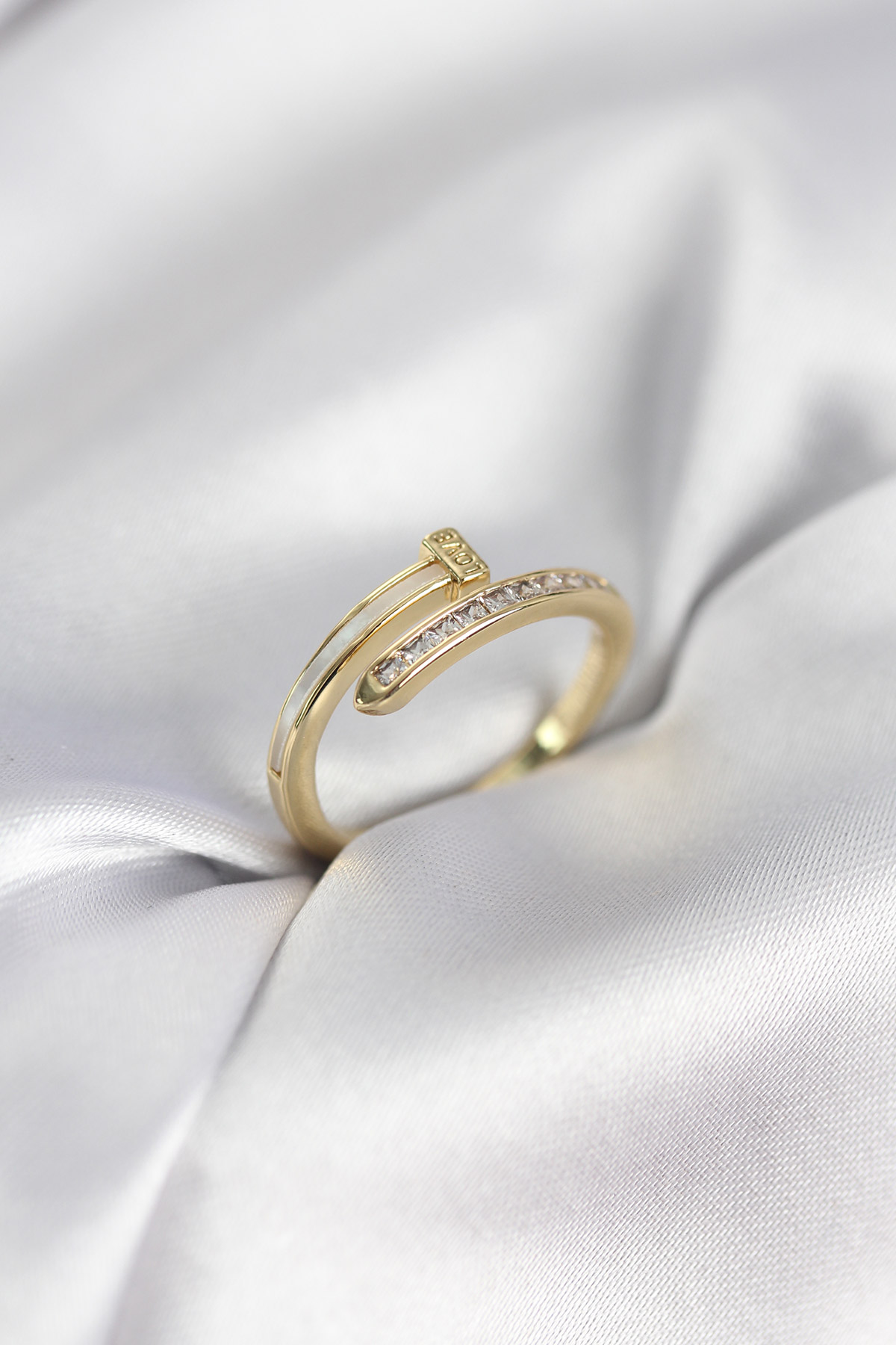 Tegan Zirkon Taşlı Gold Renk Yassı Çivi Model Kadın Yüzük TG27BYK3961
