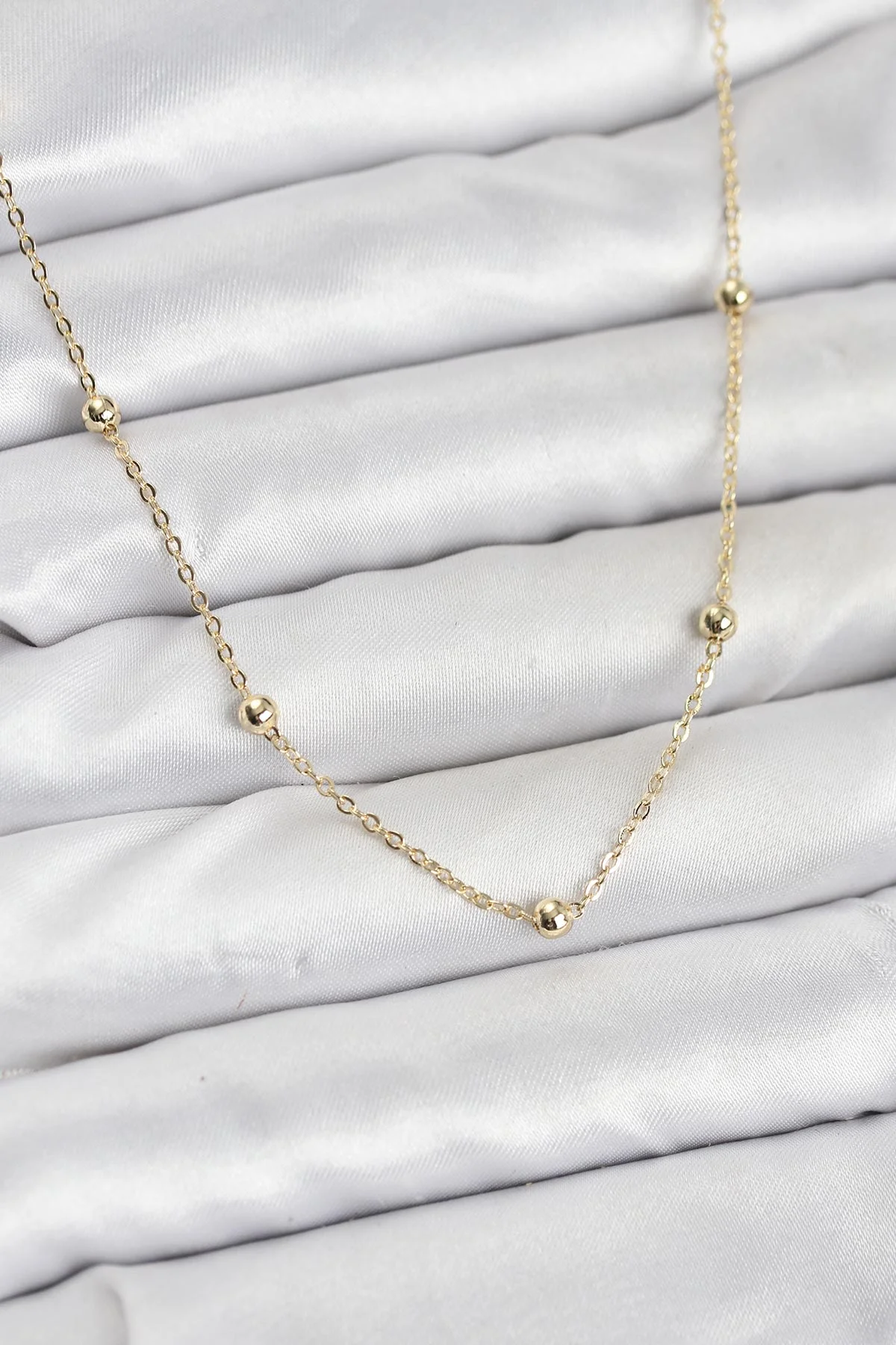 Tegan CM Gold Renk Top Zincirli Kadın Kolye TG27BKO10915