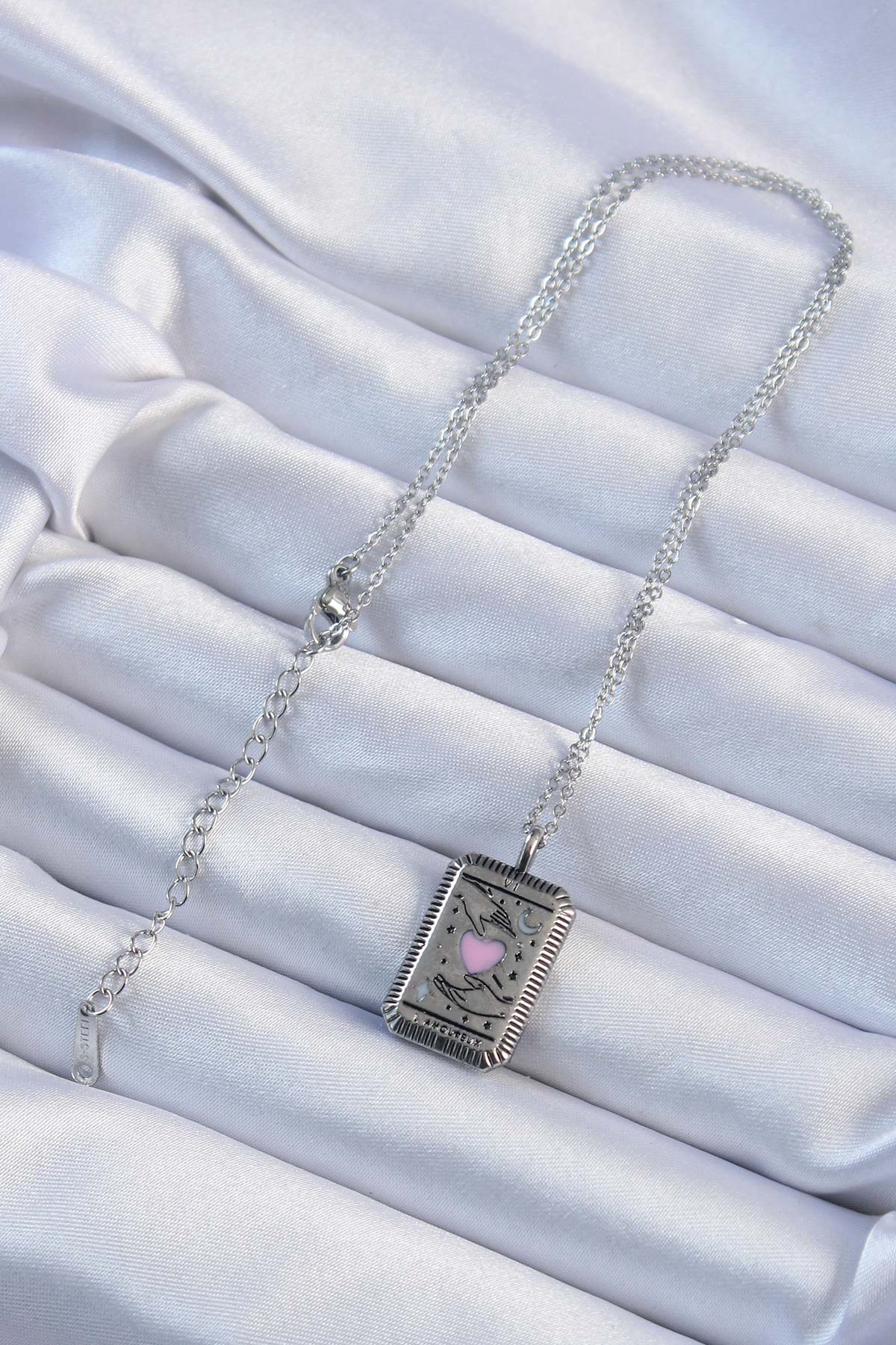 Tegan 316L Çelik Zincir Eskitme Gümüş Renk Pembe Mineli Kalp Figürlü Tarot Kolye TG27BKO9232