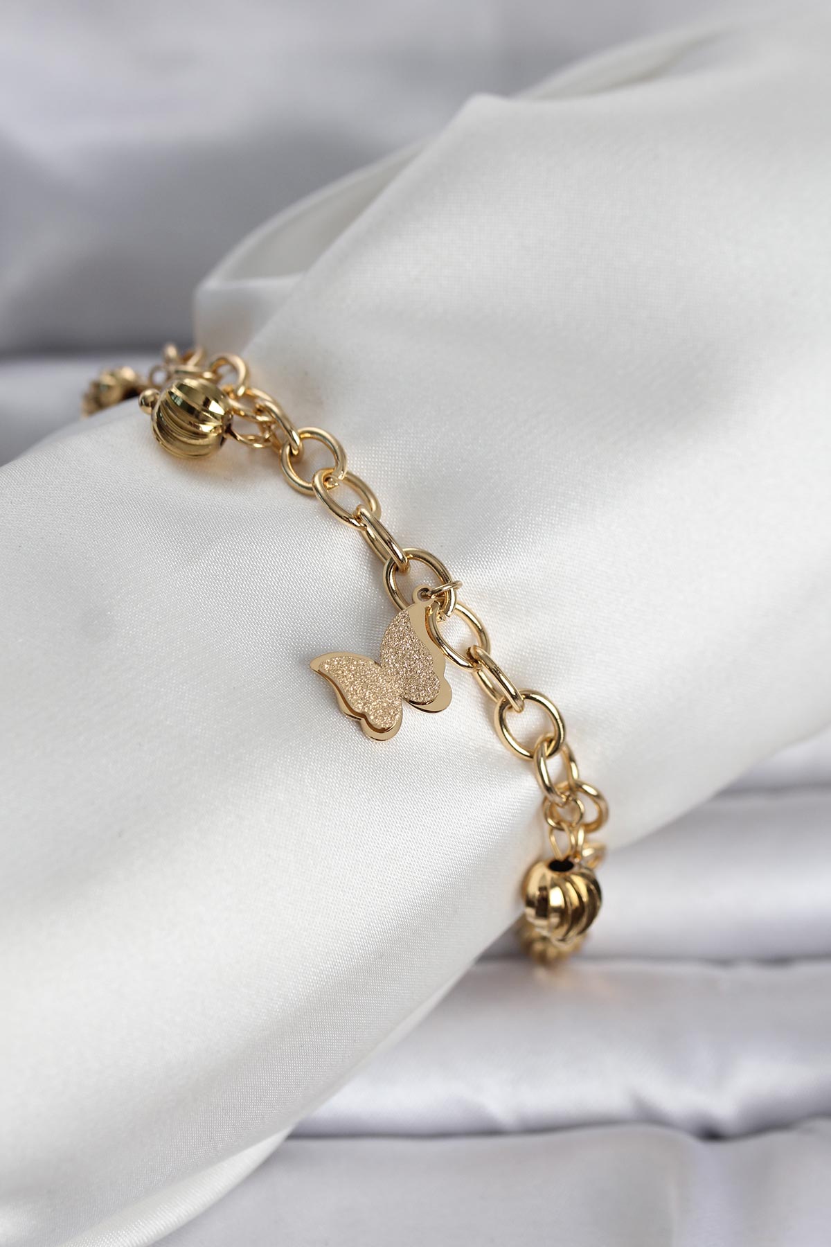 Tegan 316L Çelik Gold Renk Kelebek ve Dorikalı Kadın Bileklik TG27BB8385