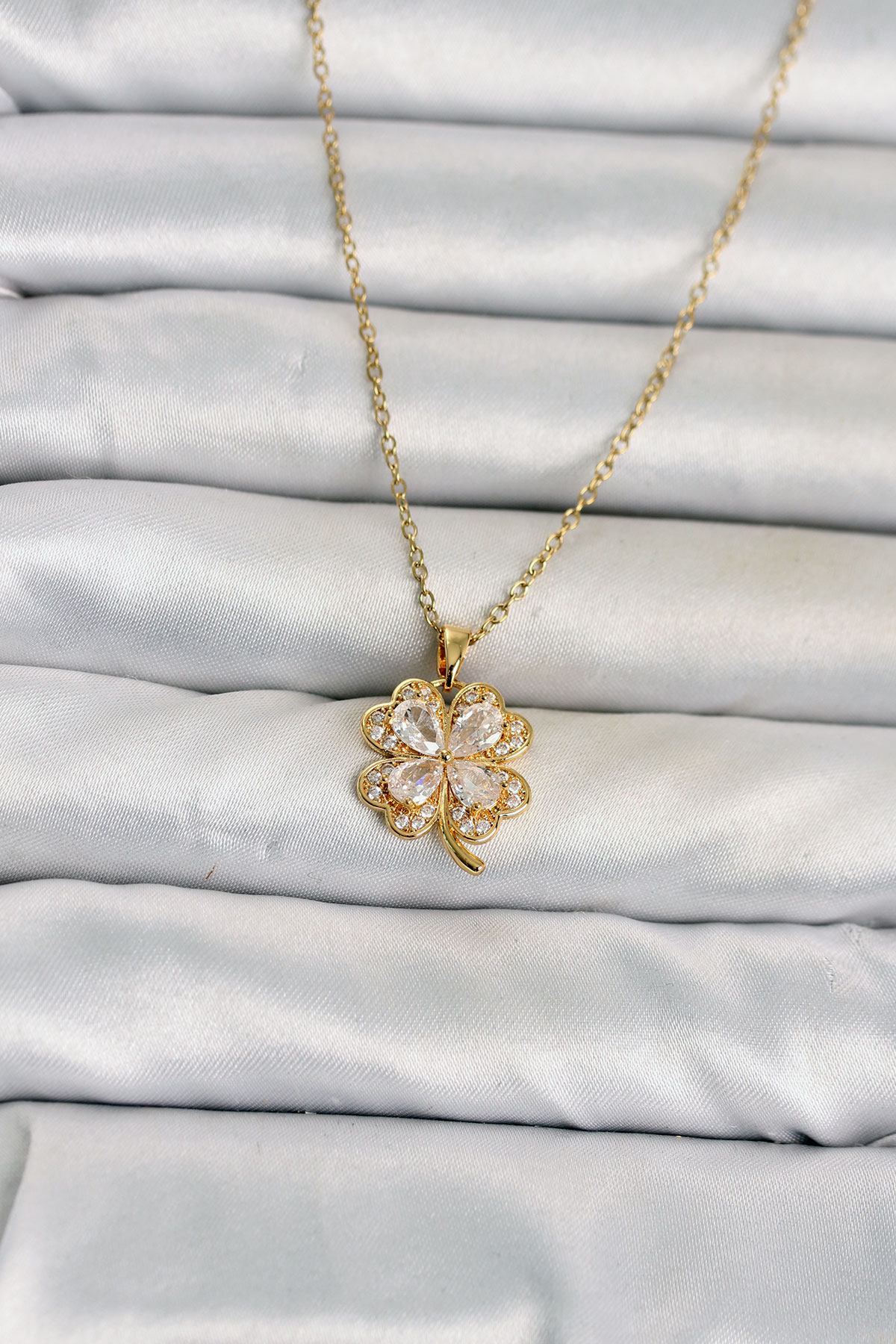 Tegan 316L Çelik Zincir Gold Renk 4 Yapraklı Yonca Model Kadın Kolye TG27BKO11080