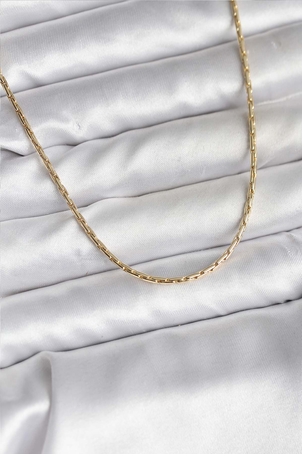 Tegan 14K Gold Renk Kaplama İnce Zincir Model CM Kadın Kolye TG27BKO10741