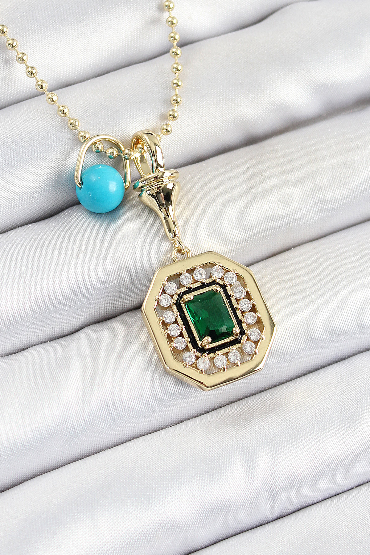 Tegan Gold Renk Pirinç Zirkon Taşlı Kadın Serenay Kolyesi TG27BKO10304