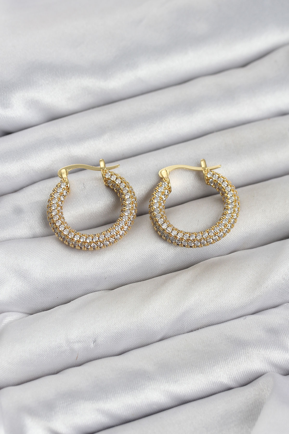 Tegan Gold Renk Full Zirkon Taşlı Halka Kadın Küpe TG27BKP11940