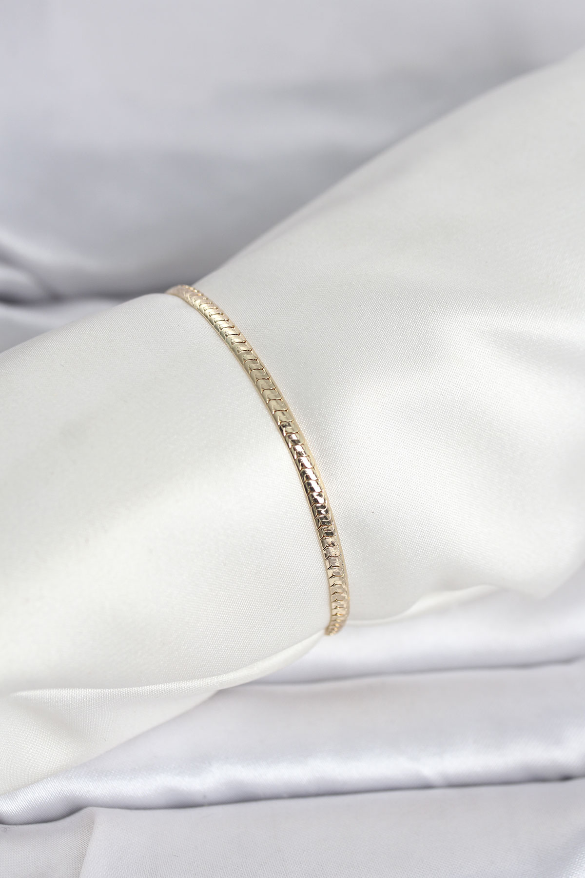 Tegan CM 14K Gold Renk Yassı Zincir Model Kadın Bileklik TG27BB8291