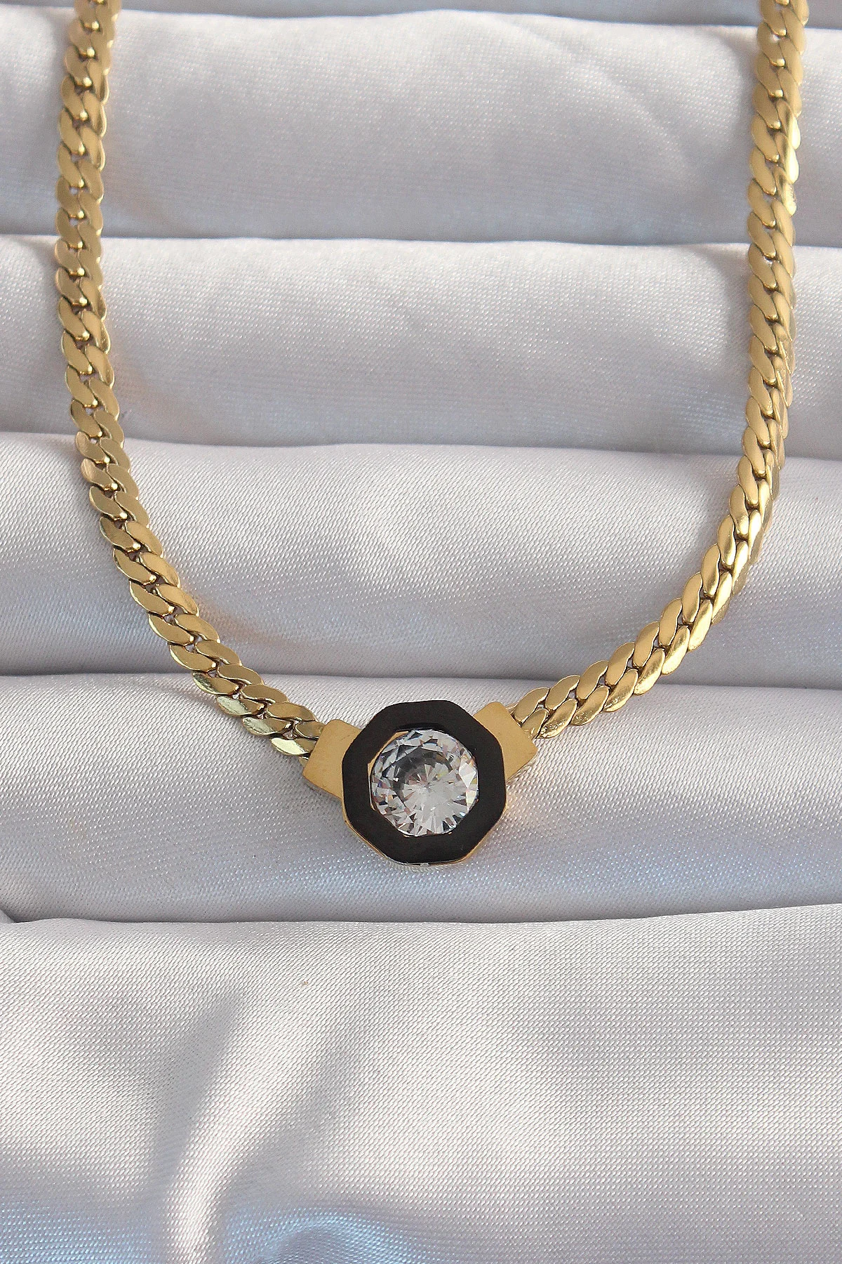 Tegan 316L Çelik Gold Renk Ezme Zincir Zirkon Taşlı Mineli Serenay Kolyesi TG27BKO8958