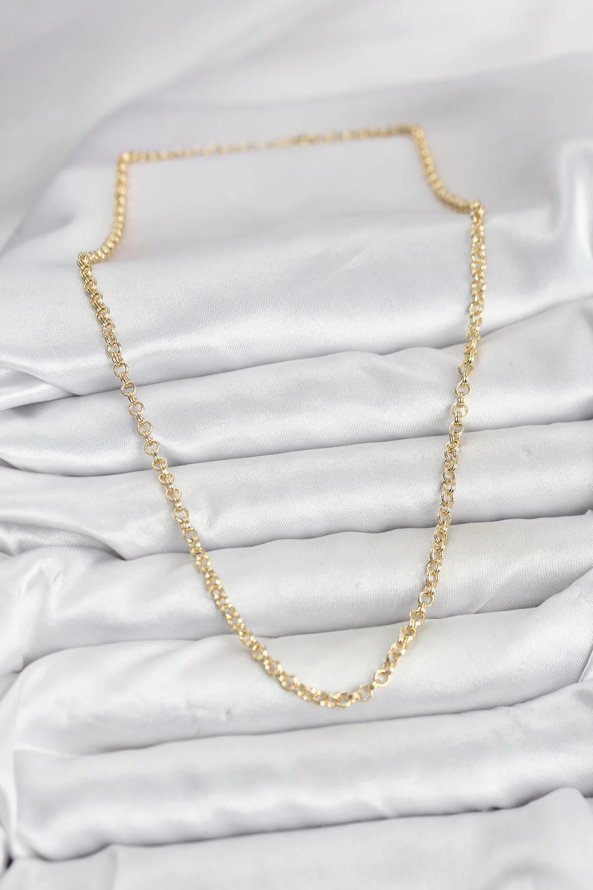 Tegan CM Gold Renk Pirinç Halkalı Model Kadın Kolye TG27BKO10914