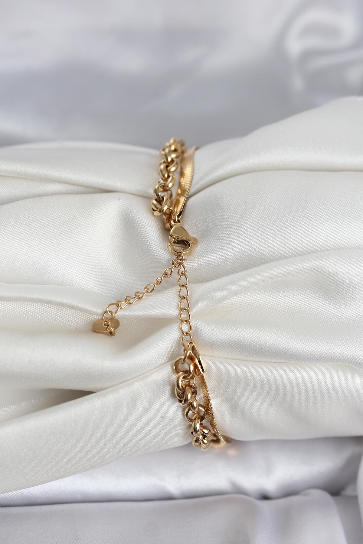 Tegan 316L Çelik Gold Renk Dorika ve İtalyan Zincirli Model Kadın Bileklik TG27BB8386