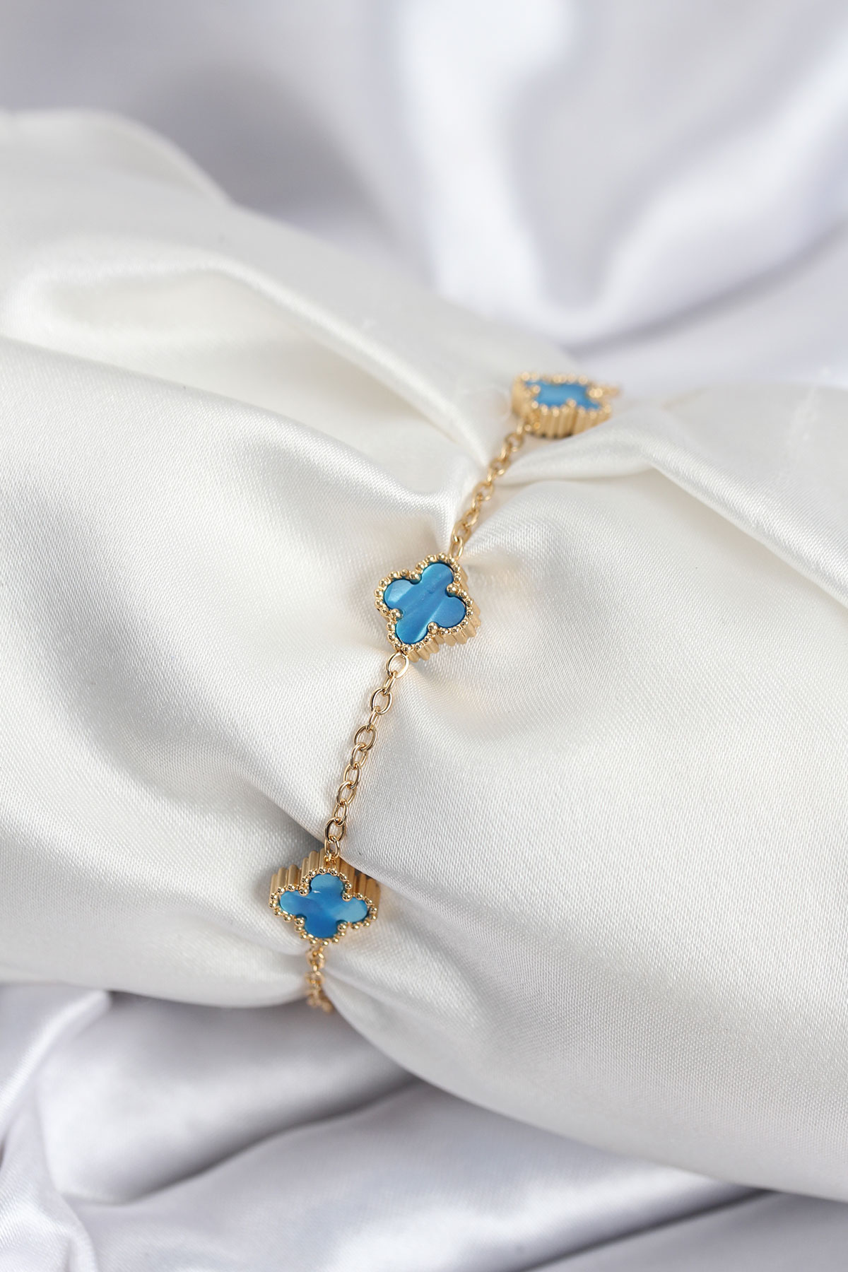Tegan 316L Çelik Gold Renk Buz Mavisi Baby Boy Yonca Kadın Bileklik TG27BB7948