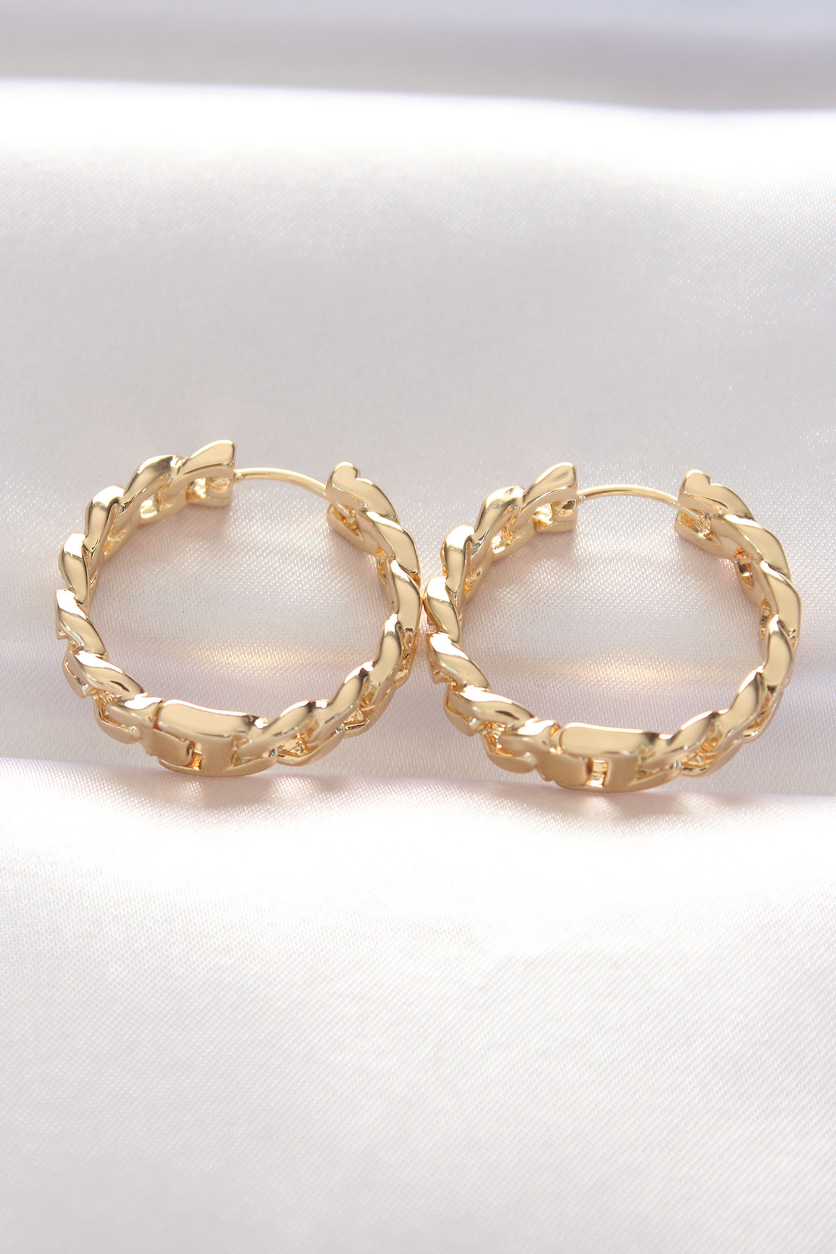 Tegan Pirinç Gold Renk Zincir Model Halka Küpe TG27BKP8970
