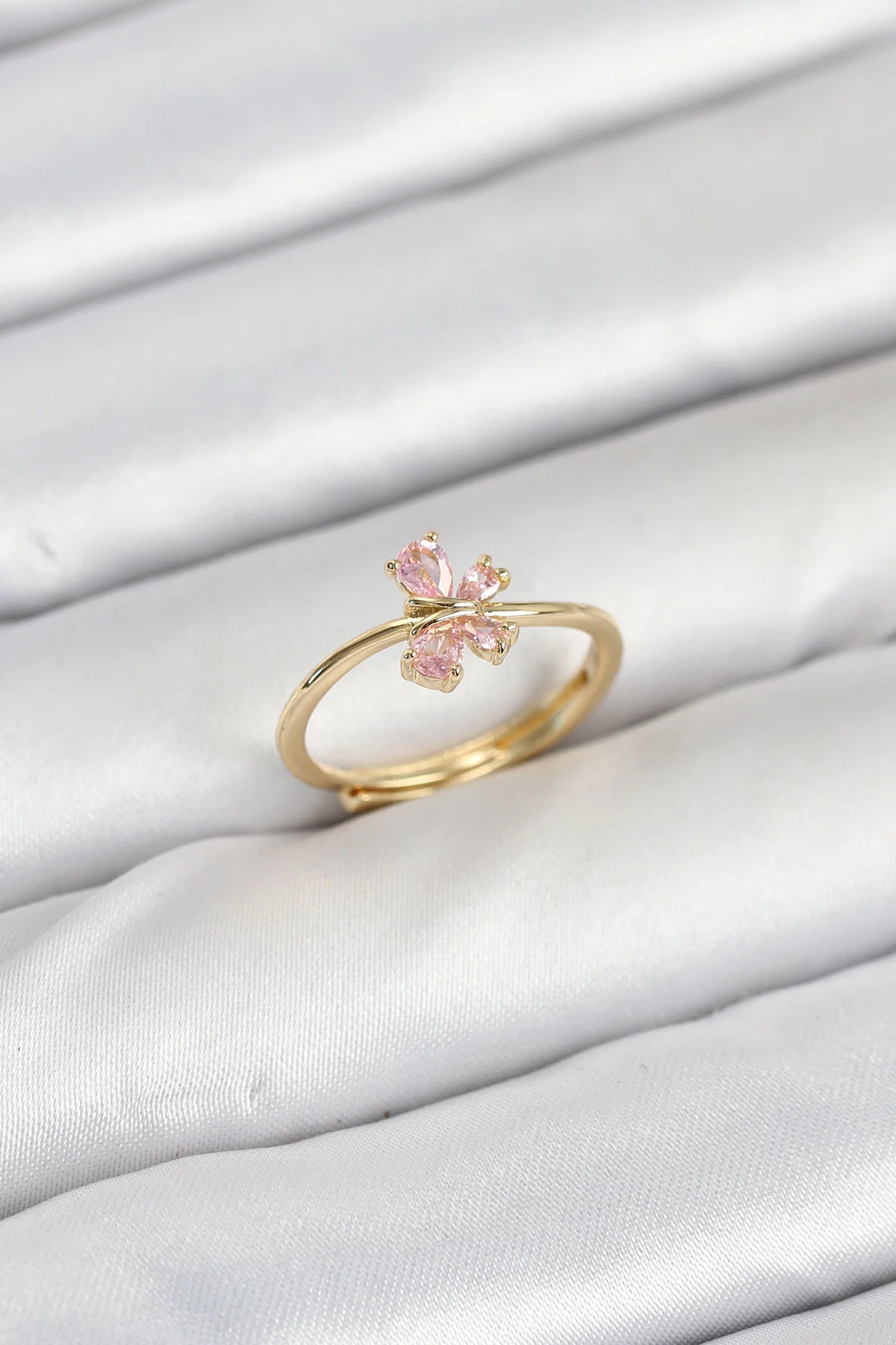 Tegan Pirinç Gold Renk Pembe Kelebek Kadın Yüzük TG27BYK3870