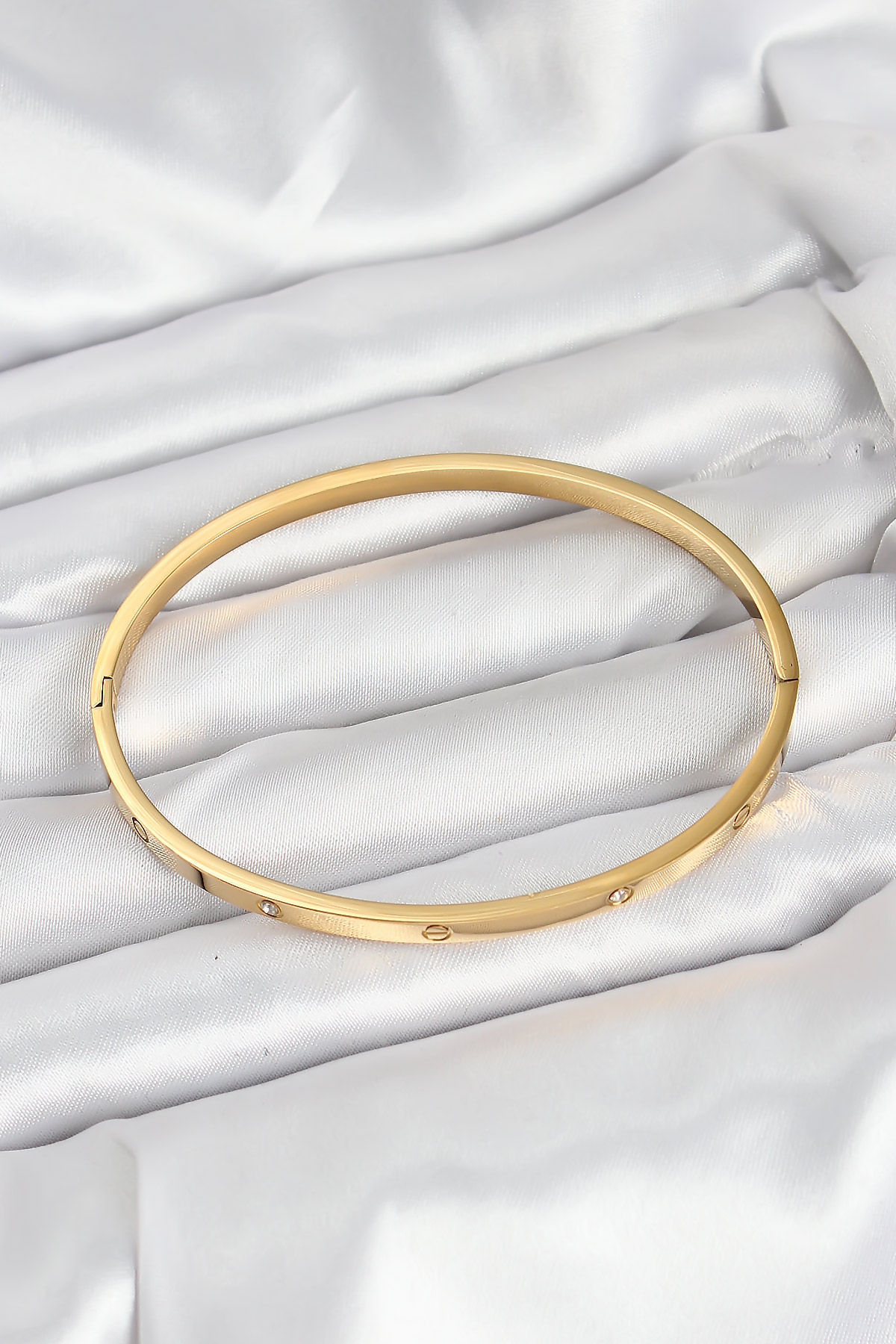 Tegan 316L Çelik Gold Renk Zirkon Taşlı 65 mm İnce Kadın Kelepçe Bileklik TG27BB7914