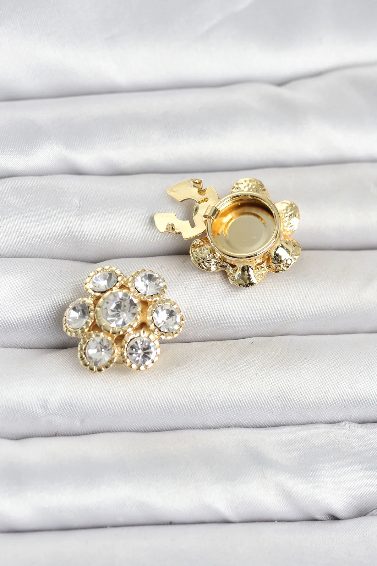 Tegan Zirkon Taşlı Çiçek Model Düğme veya Manşet Broşu TG27BR489